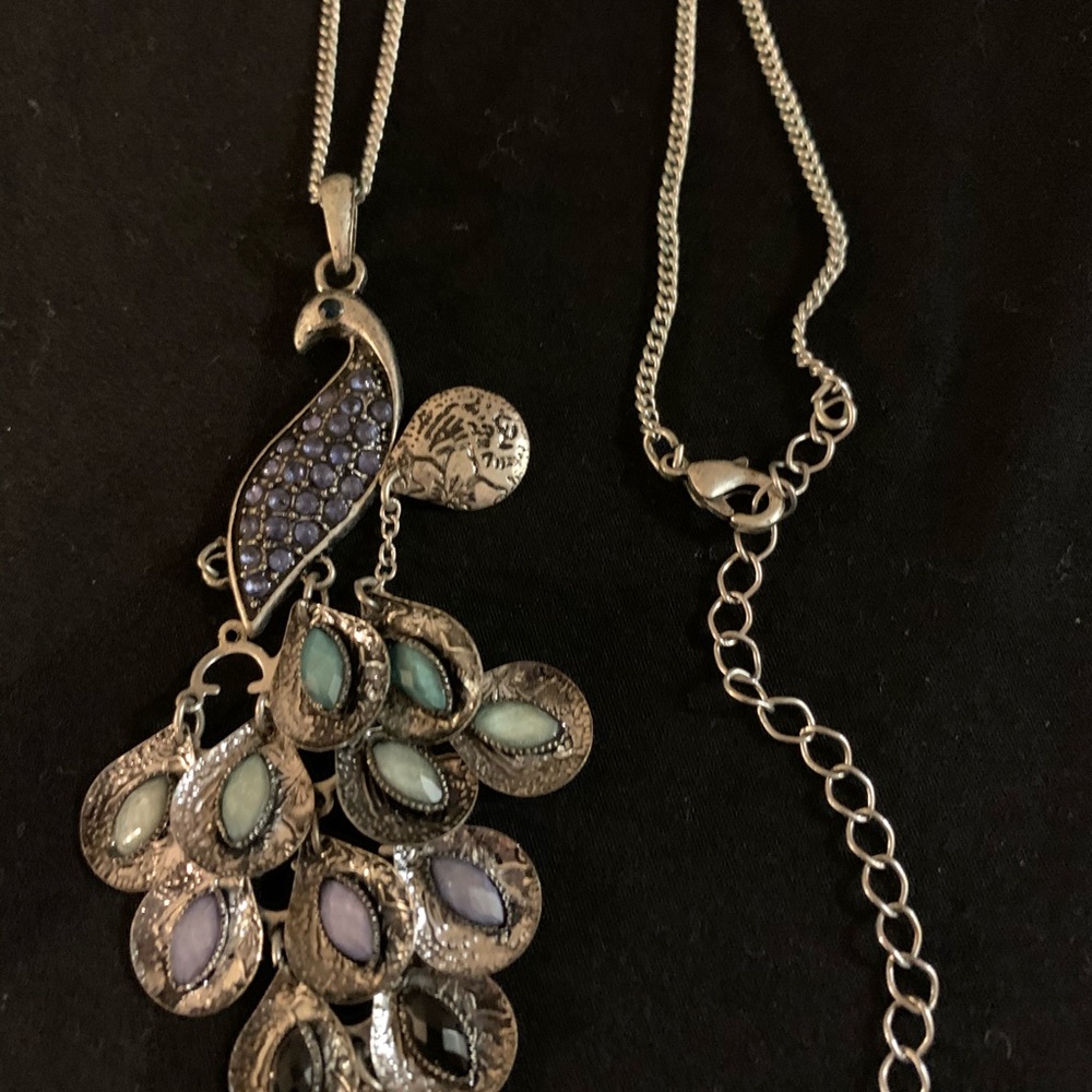 Fun Peacock pendant on long chain! NWOT